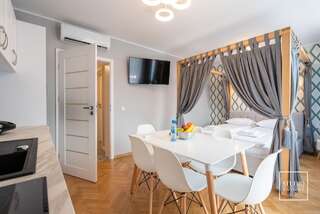 Апарт-отели Modern Apartments in Centrum Вадовице Улучшенные апартаменты-7